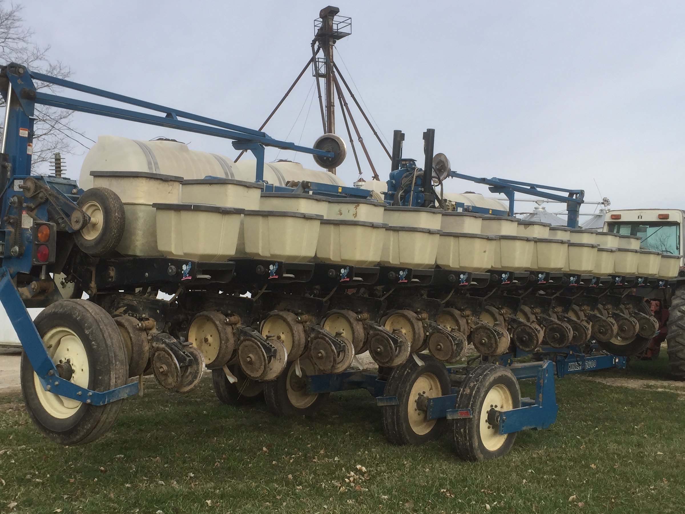 Property photo 28 - FARM EQUIPMENT ESTATE AUCTION IN UNION COUNTY, INDIANA